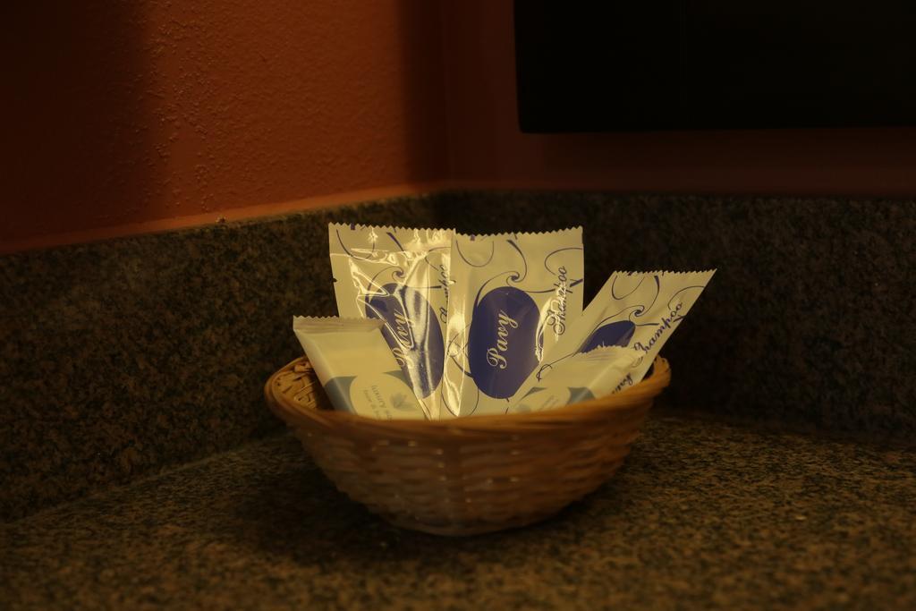Theroff'S Motel Washington Εξωτερικό φωτογραφία