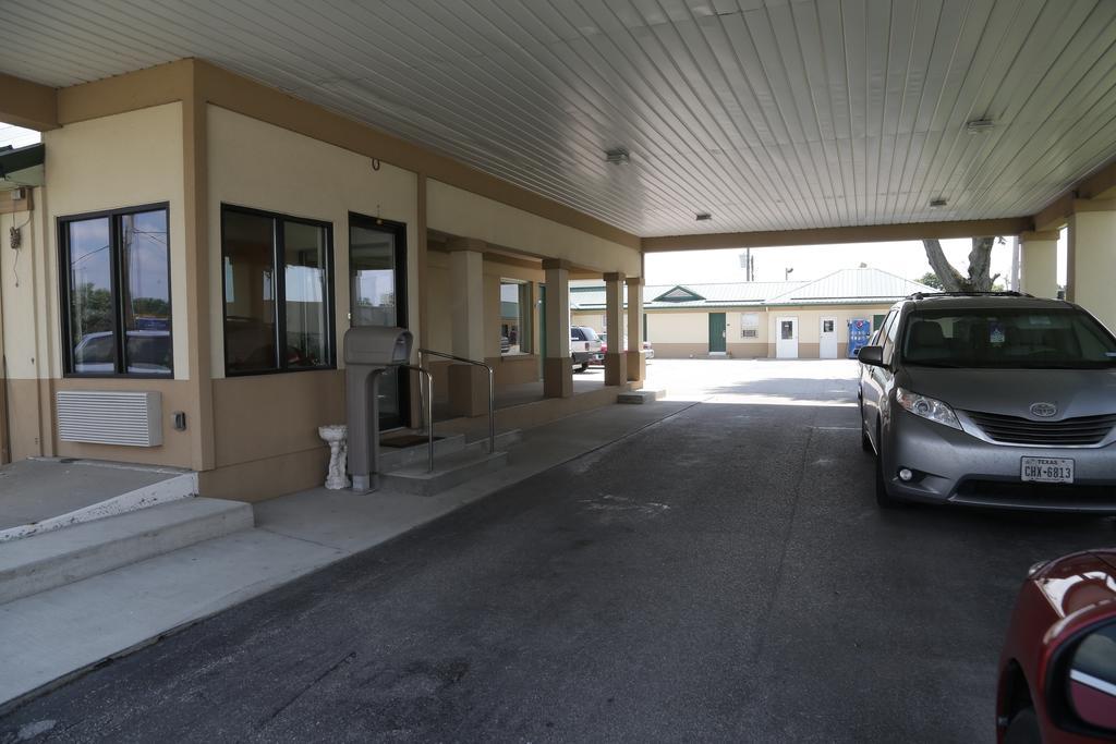 Theroff'S Motel Washington Εξωτερικό φωτογραφία