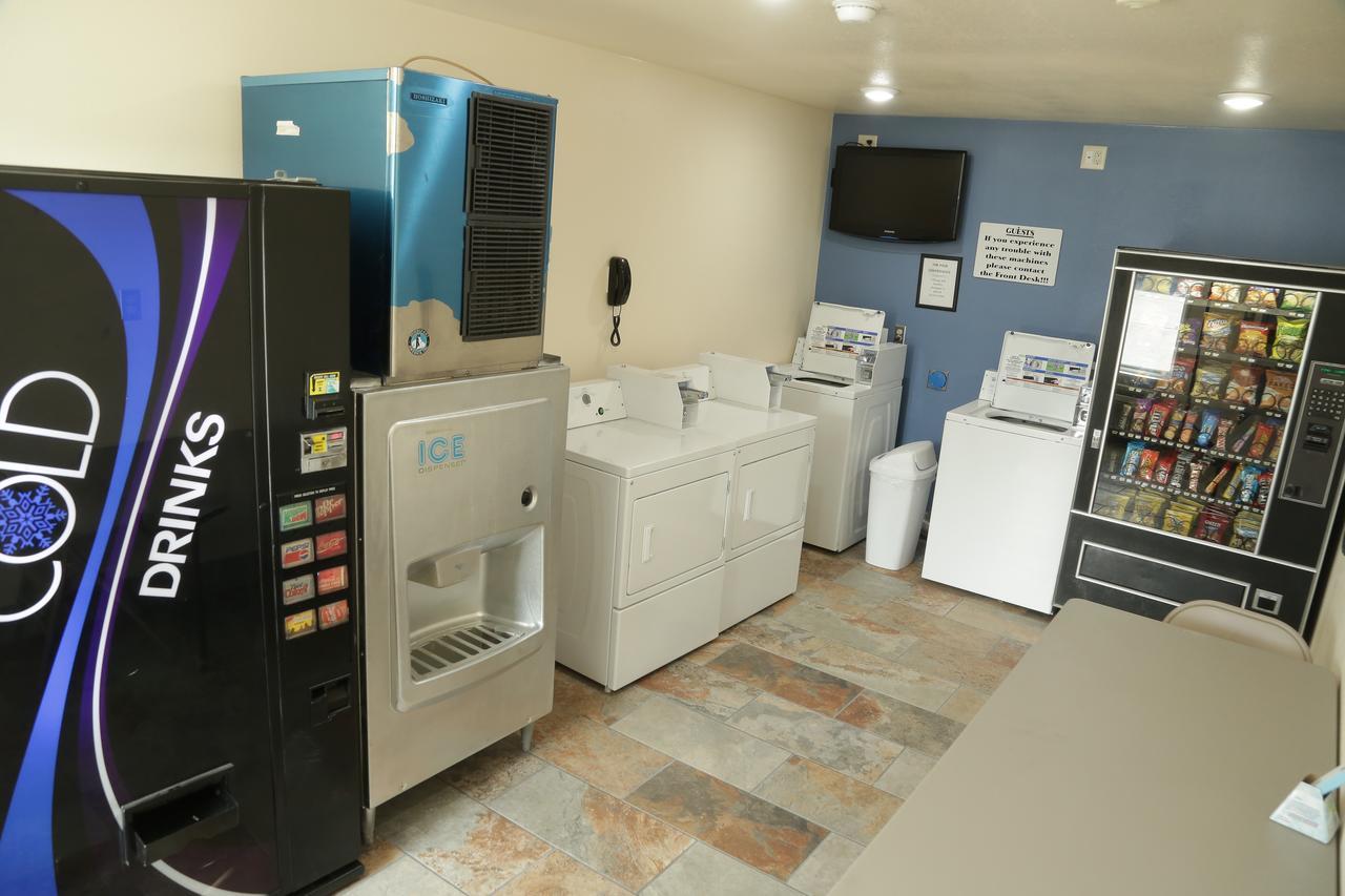 Theroff'S Motel Washington Εξωτερικό φωτογραφία