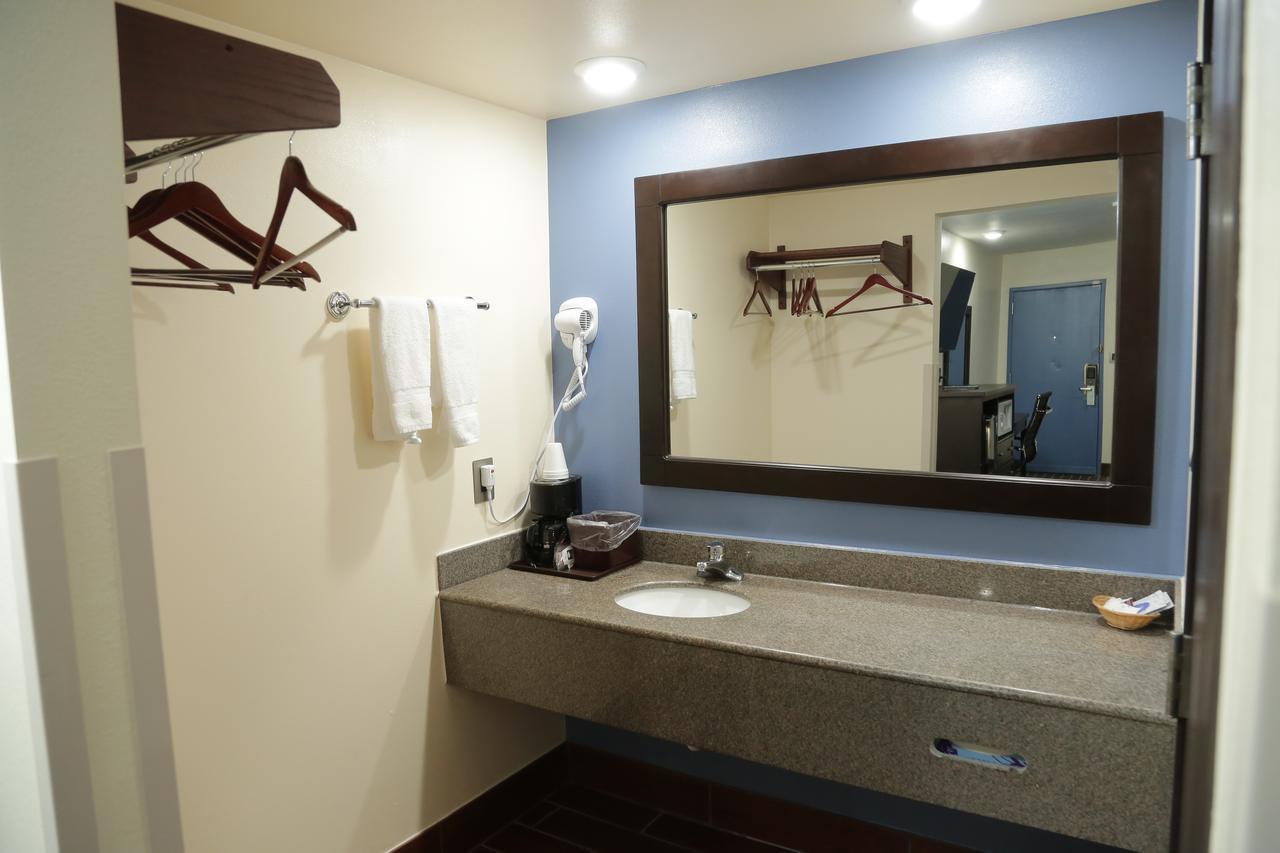 Theroff'S Motel Washington Εξωτερικό φωτογραφία